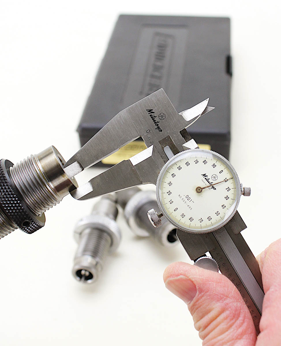 Wall thickness of one-inch Z Series dies measures considerably more than that of 7⁄8"-14 dies.